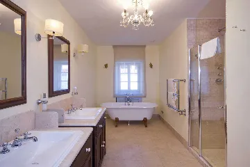 Elegant 7-Bedroom Villa with Pool in Maslinica