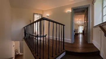 Elegant 7-Bedroom Villa with Pool in Maslinica