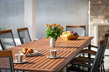 Modern Villa with Heated Pool in Kaštel Sućurac