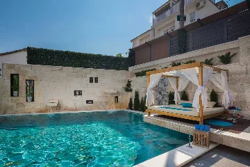 Modern Seaside Villa with Pool in Arbanija