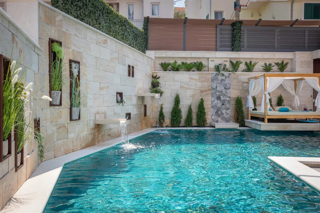 Modern Seaside Villa with Pool in Arbanija