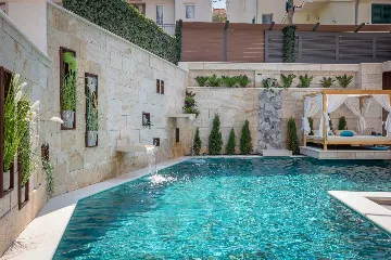 Modern Seaside Villa with Pool in Arbanija