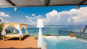 Modern Seaside Villa with Pool in Arbanija