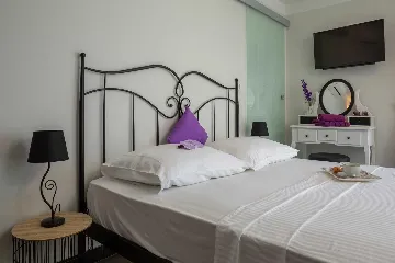 Modern Seaside Villa with Pool in Arbanija