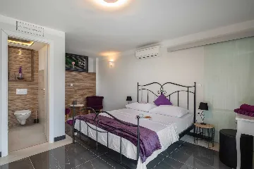 Modern Seaside Villa with Pool in Arbanija