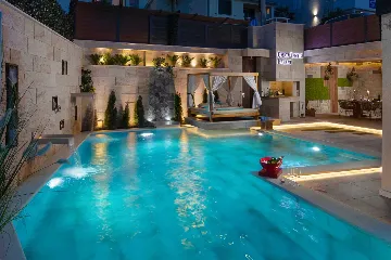 Modern Seaside Villa with Pool in Arbanija