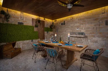 Modern Seaside Villa with Pool in Arbanija