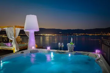 Modern Seaside Villa with Pool in Arbanija