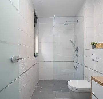 Contemporary Villa with Pool and Sea Views – Okrug Gornji