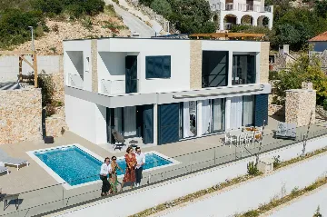 Contemporary Seaside Villa with Heated Pool in Vinišće