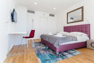 Contemporary Seaside Villa with Heated Pool in Vinišće