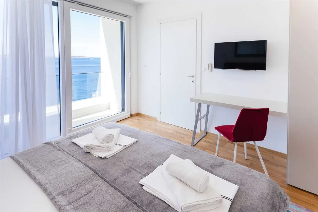 Contemporary Seaside Villa With Heated Pool, Vinišće