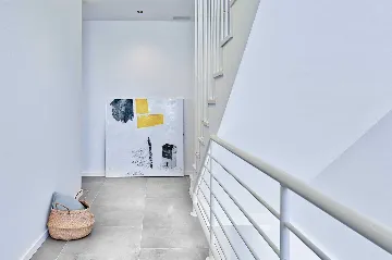 Spacious Seaside Villa with Pool in Kaštel Štafilić