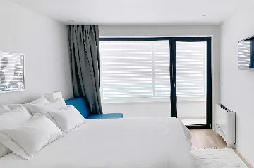 Spacious Seaside Villa with Pool in Kaštel Štafilić