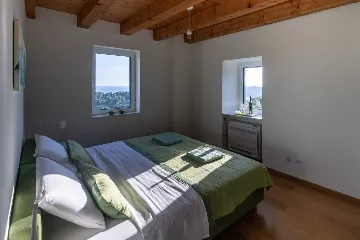 Spacious Island Villa with Pool in Šipan