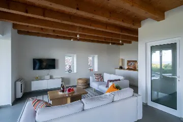 Spacious Island Villa with Pool in Šipan