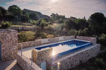 Spacious Island Villa with Pool in Šipan