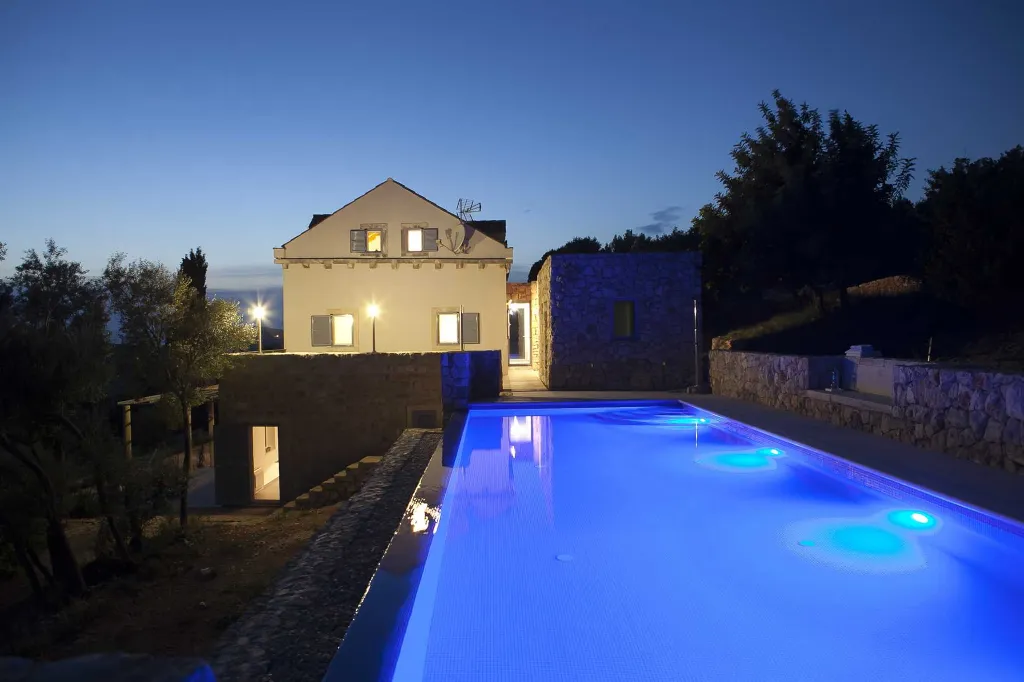 Spacious Island Villa with Pool in Šipan