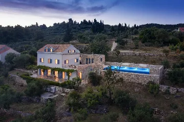 Spacious Island Villa with Pool in Šipan