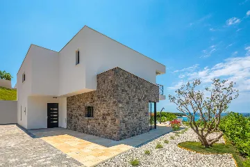 Contemporary Villa with Private Pool in Primošten
