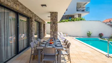 Contemporary Villa with Private Pool in Primošten