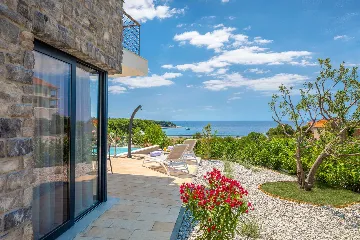 Contemporary Villa with Private Pool in Primošten