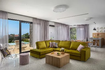 Contemporary Villa with Private Pool in Primošten