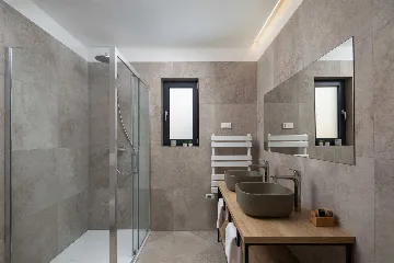 Contemporary Villa with Private Pool in Primošten