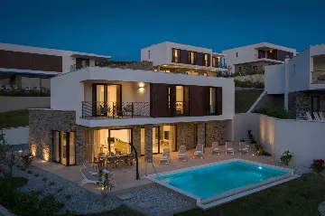 Contemporary Villa with Private Pool in Primošten
