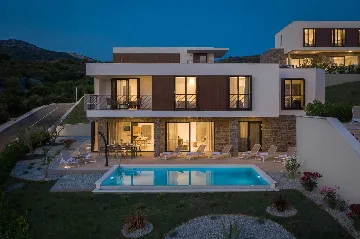Contemporary Villa with Private Pool in Primošten