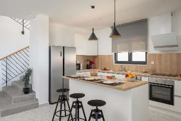 Contemporary Seaside Villa With Private Pool Primošten