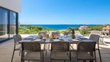 Contemporary Seaside Villa With Private Pool Primošten