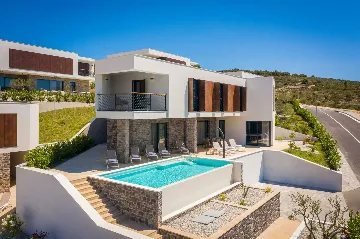Contemporary Seaside Villa With Private Pool Primošten