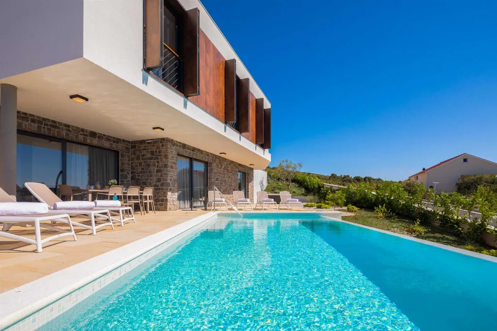 Modern Seaview Villa with Pool in Primošten