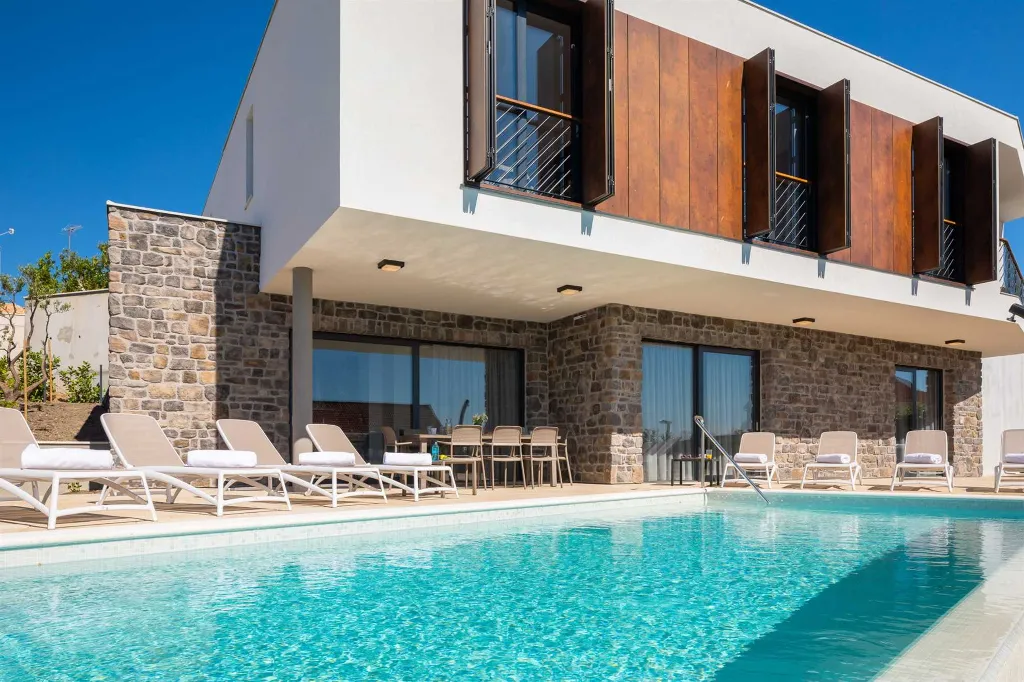 Modern Seaview Villa with Pool in Primošten