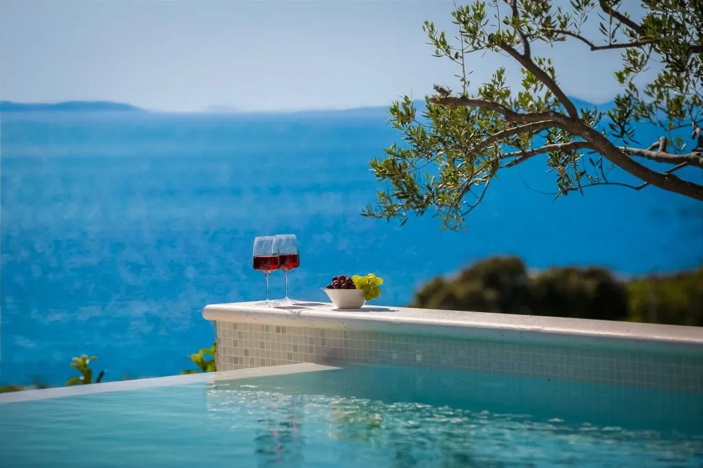 Modern Seaview Villa with Pool in Primošten