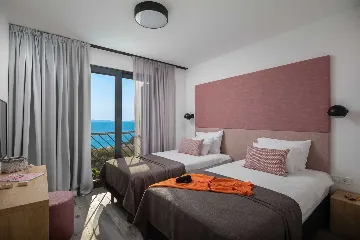 Modern Seaview Villa with Pool in Primošten