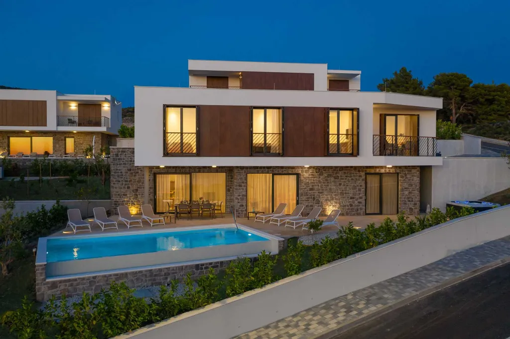 Modern Seaview Villa with Pool in Primošten