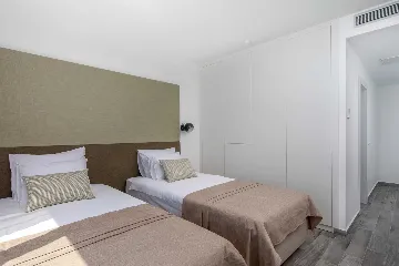 Modern Seaside Villa with Pool in Primošten