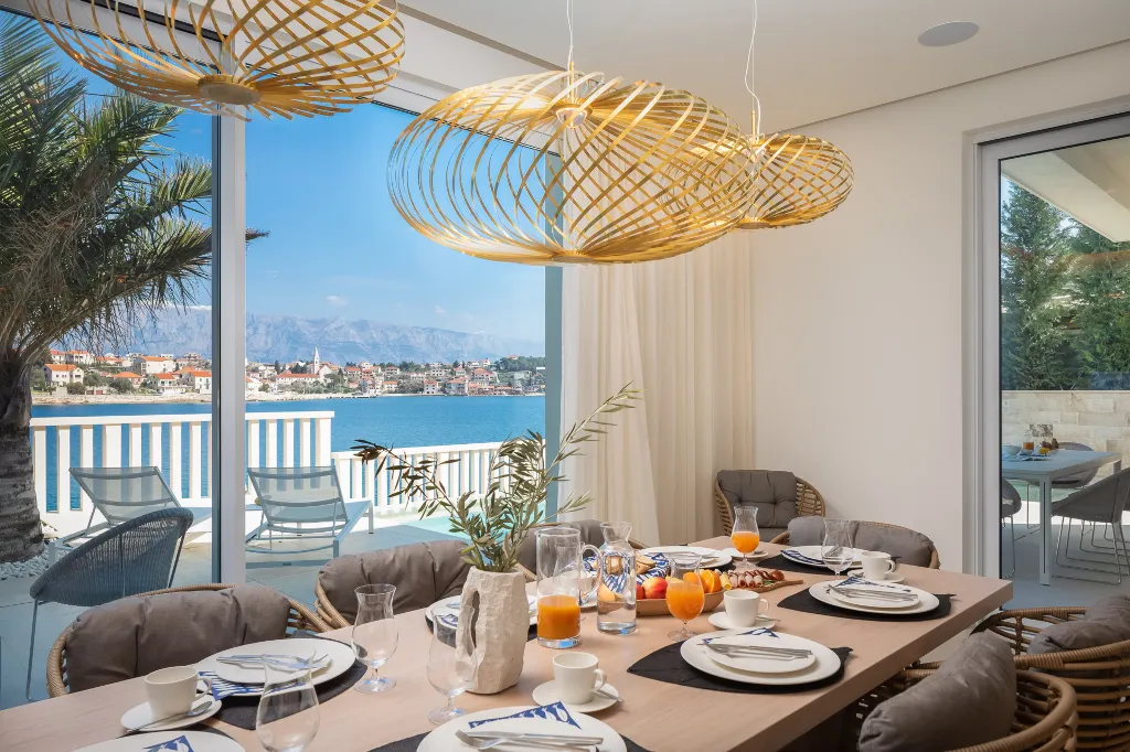 Coastal Villa with Private Pool in Selca