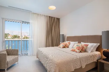 Coastal Villa with Private Pool in Selca