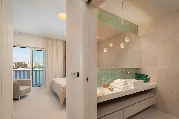 Coastal Villa with Private Pool in Selca