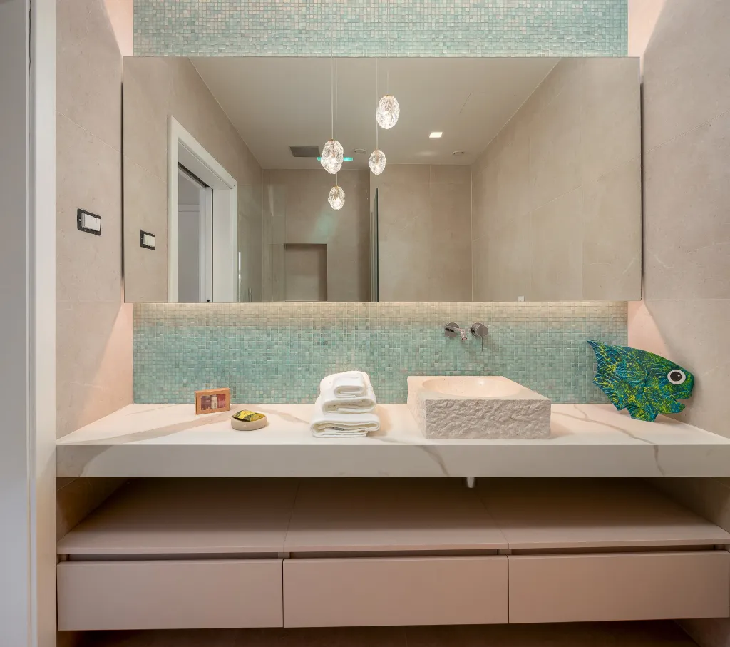 Coastal Villa with Private Pool in Selca