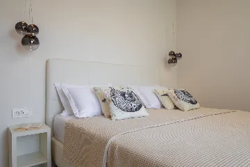 Coastal Villa with Private Pool in Selca