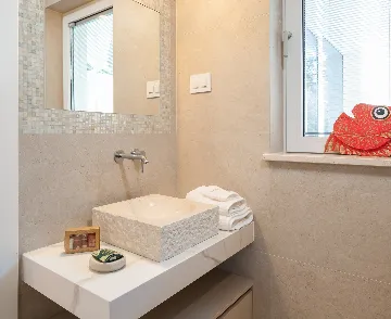 Coastal Villa with Private Pool in Selca