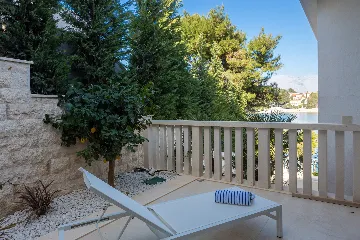 Coastal Villa with Private Pool in Selca