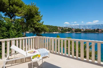 Coastal Villa with Private Pool in Selca