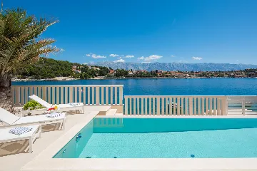 Coastal Villa with Private Pool in Selca