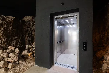 Coastal Villa with Private Pool in Selca