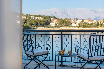 Seaside Pool Villa Retreat Selca